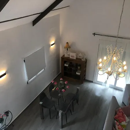 Santa Ana *